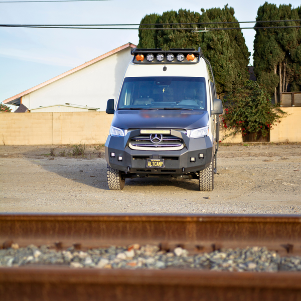 2021 4x4 144" Mercedes Sprinter - California Coast